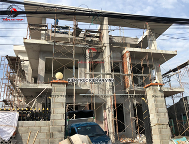 Thi công phần thô biệt thự song lập 3 tầng hiện đại kiểu mái bằng ở Phan Thiết 